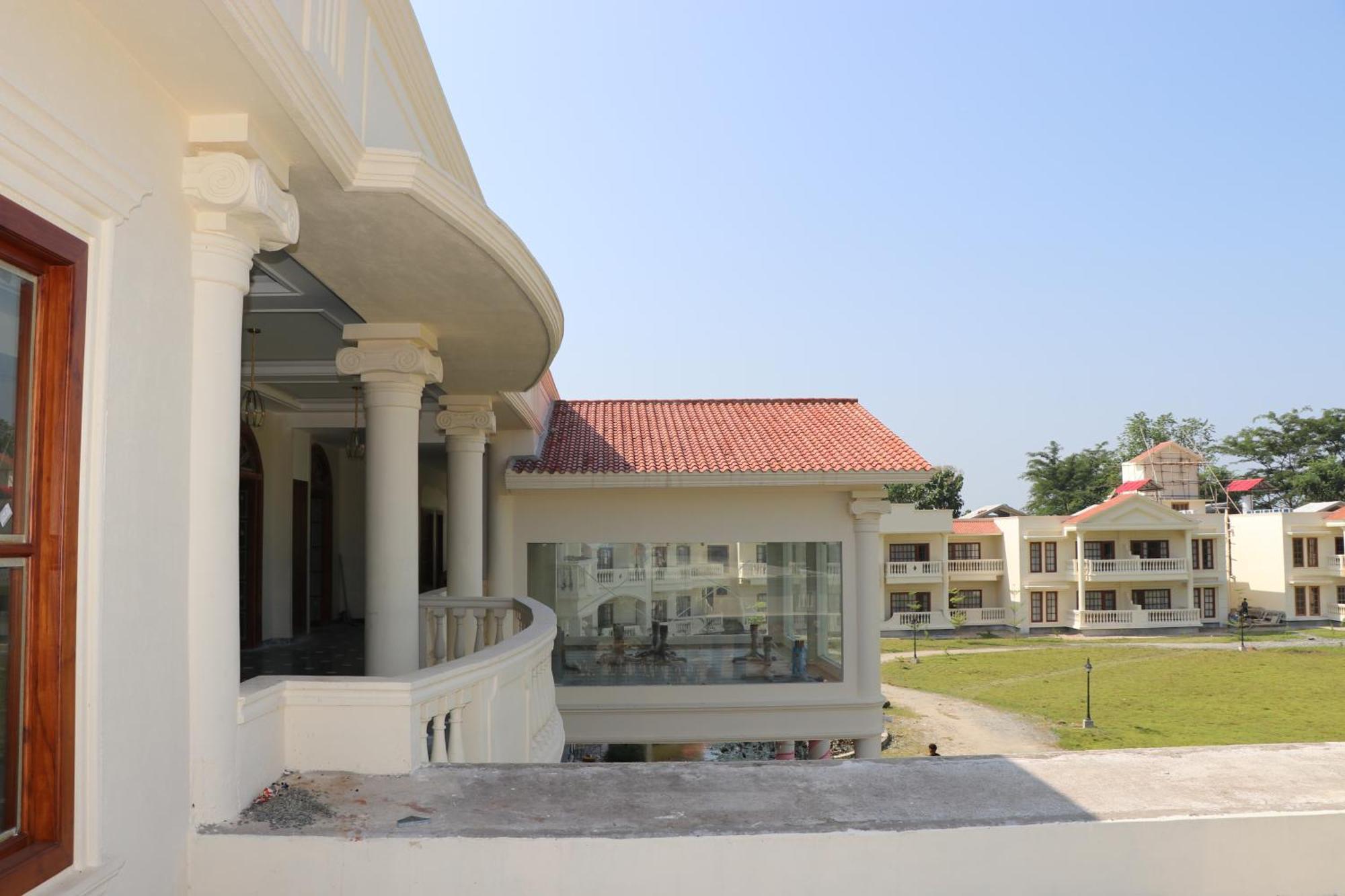 Royale De' Casa Resort Kaziranga Bagian luar foto