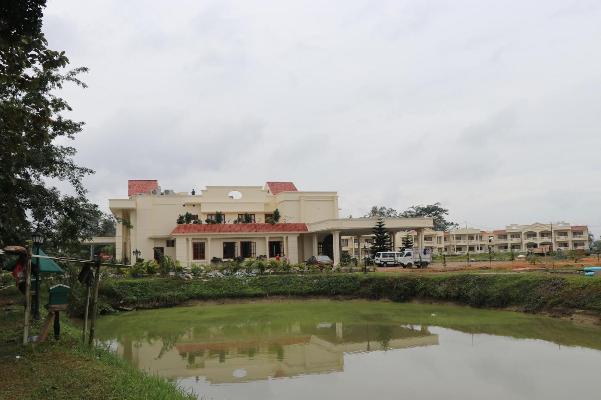 Royale De' Casa Resort Kaziranga Bagian luar foto