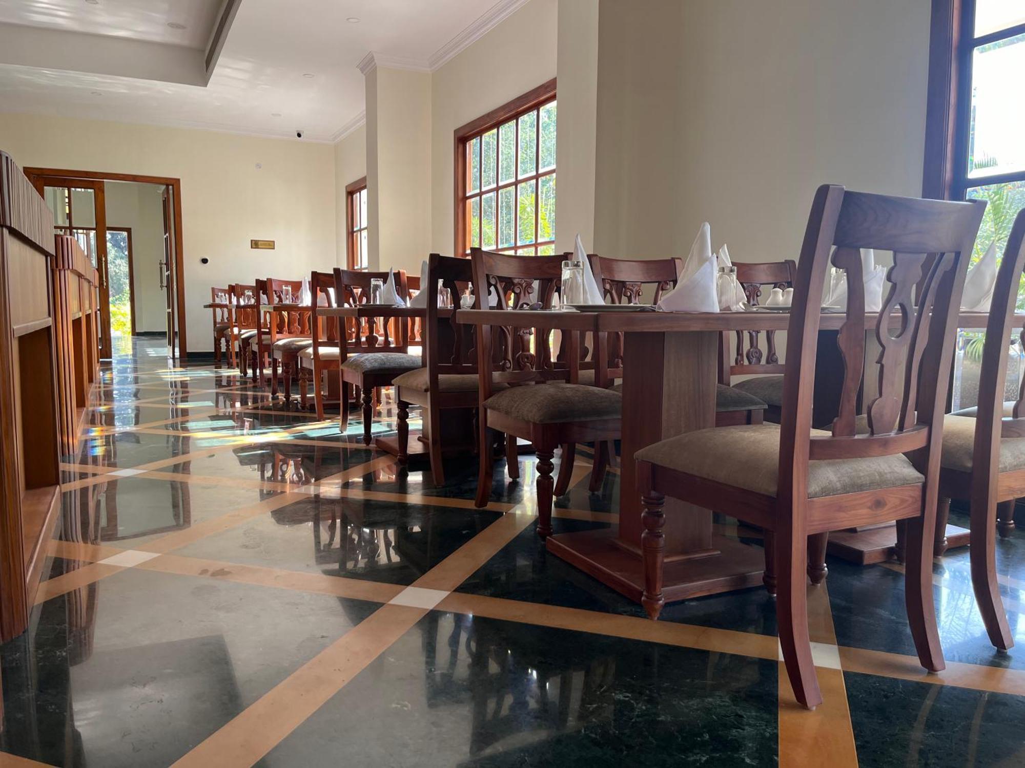 Royale De' Casa Resort Kaziranga Bagian luar foto